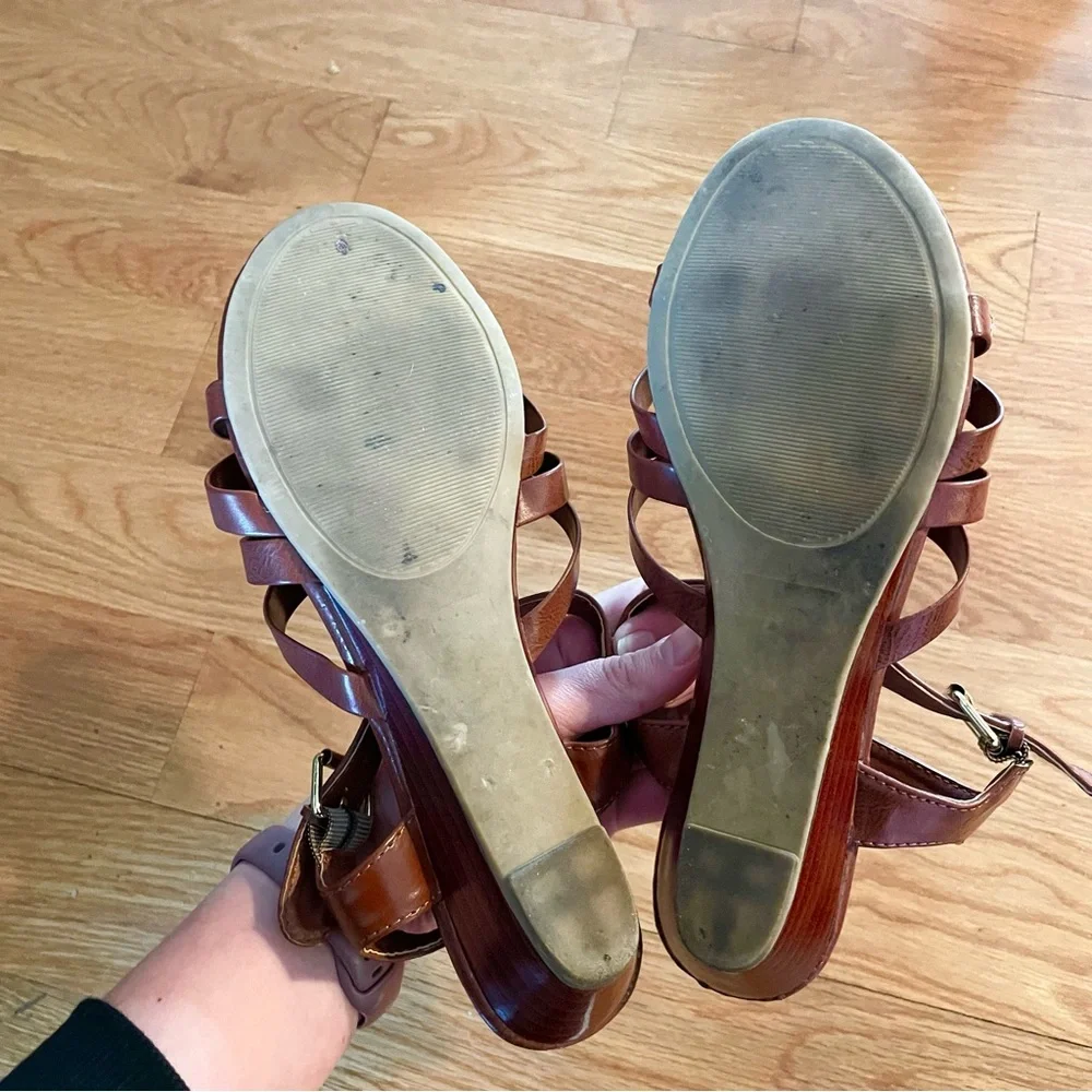 Rampage Brown Strappy Sandals
